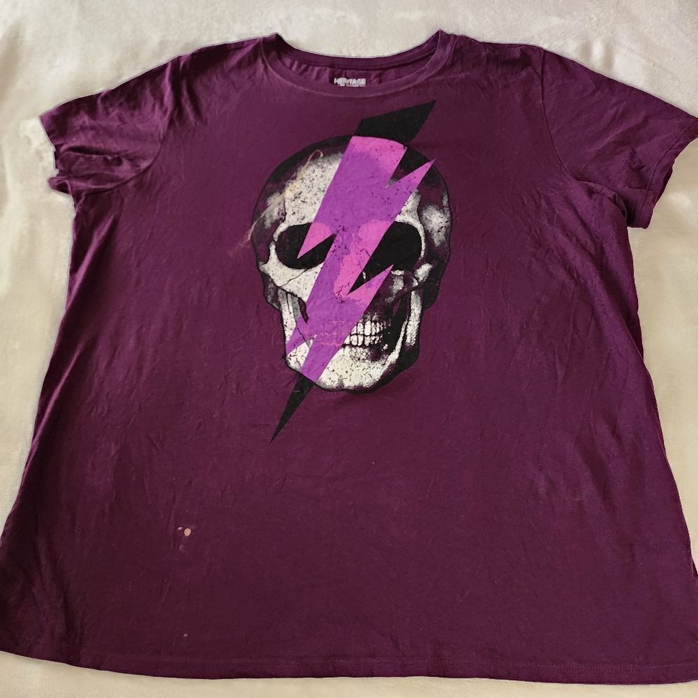 Heritage By Torrid Knit Size 2 Purple Short Sleeve Tshirt Skull Graphic